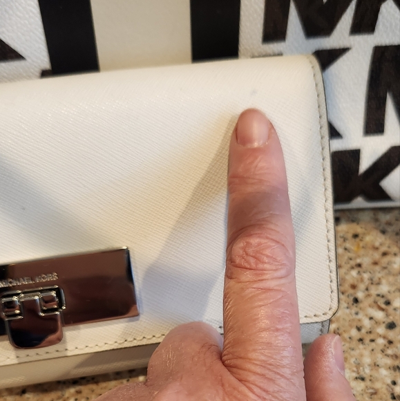 Michael Kors Tote Bag and Wallet - Picture 14 of 14